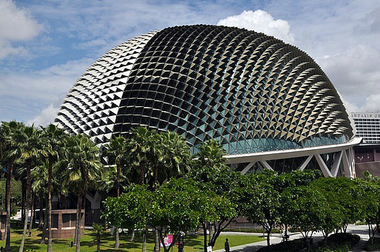 Ron StageMaster 6000 & Esplanade Theatres agree - Safety First
