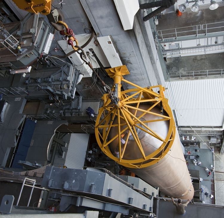 An Eilon wireless radio dynamometer used to lift an Atlas V rocket on NASA’s Juno Mission