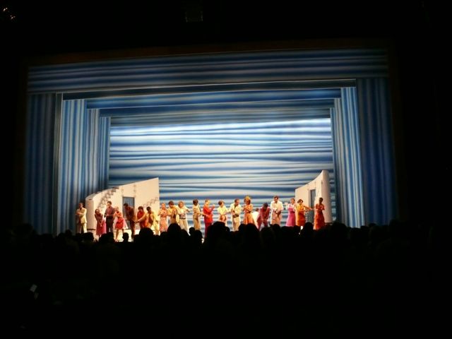 Mamamia stage